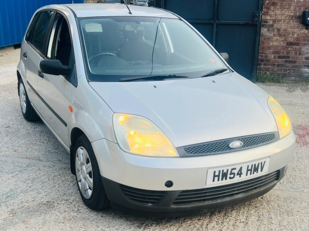 Ford Fiesta 1.6 LX 5dr (a/c) £99 DEPOSIT